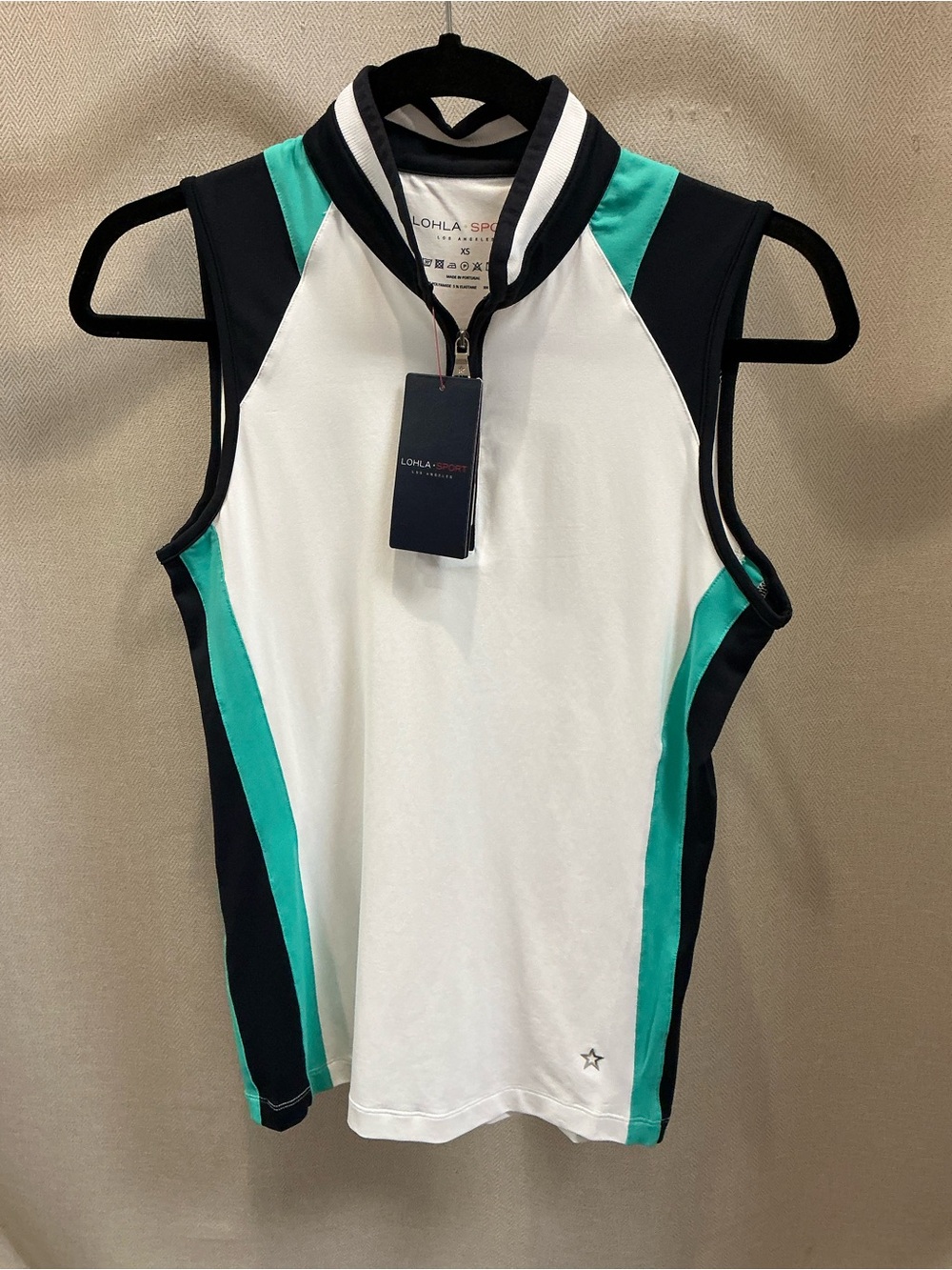 LOHLA SPORT The Robin Sleeveless